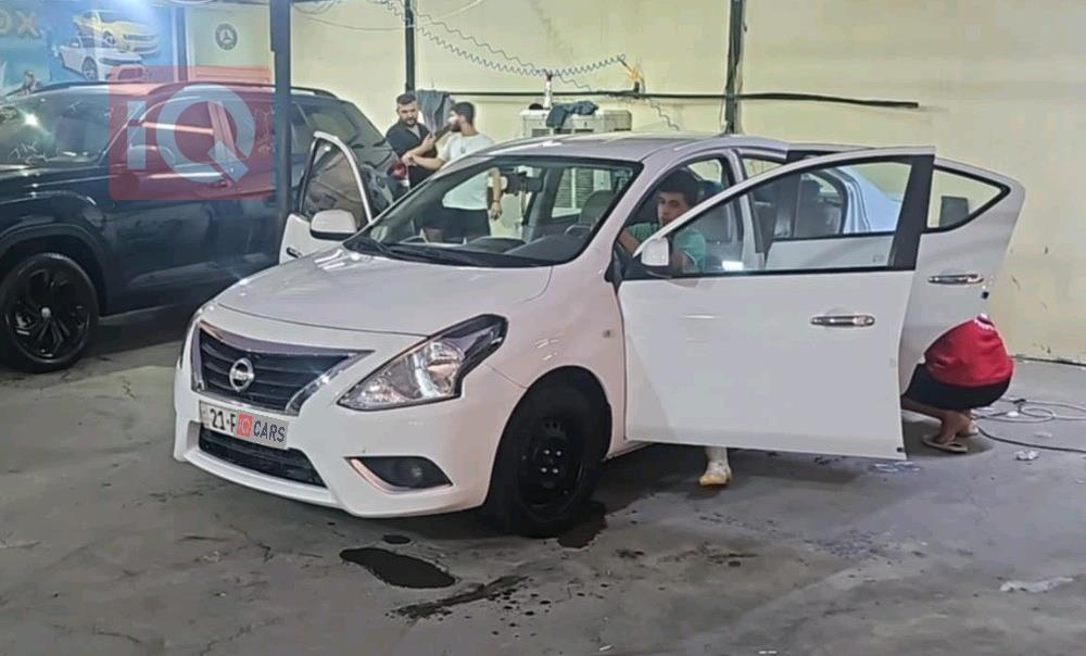 Nissan Sunny